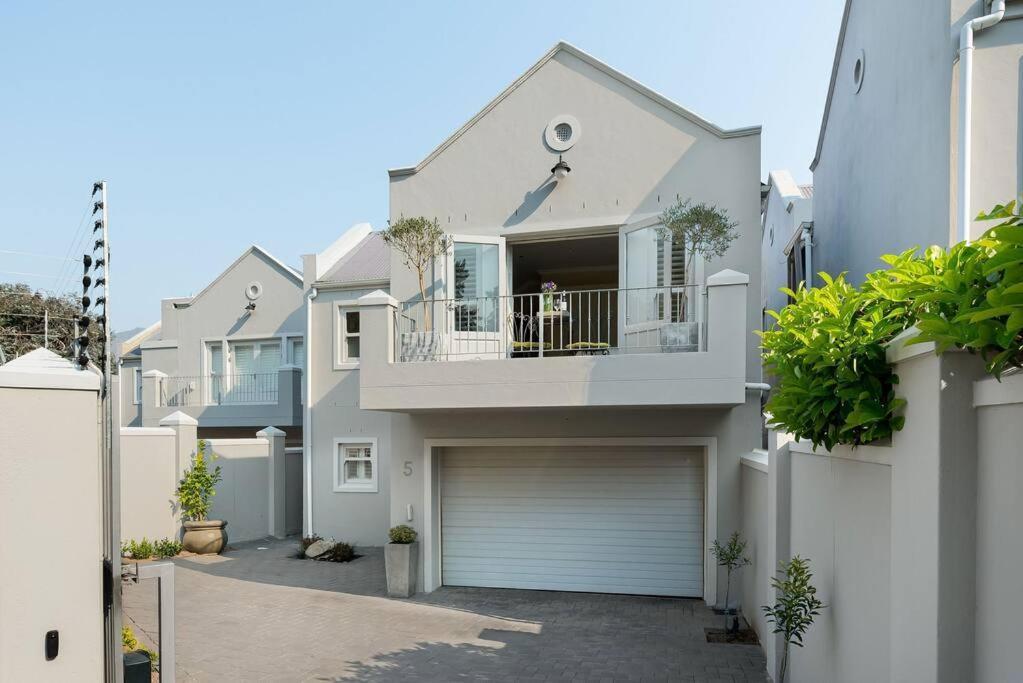 The Tram Home Stay Franschhoek Exterior foto