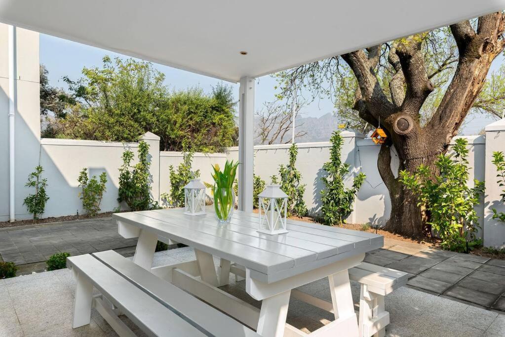 The Tram Home Stay Franschhoek Exterior foto